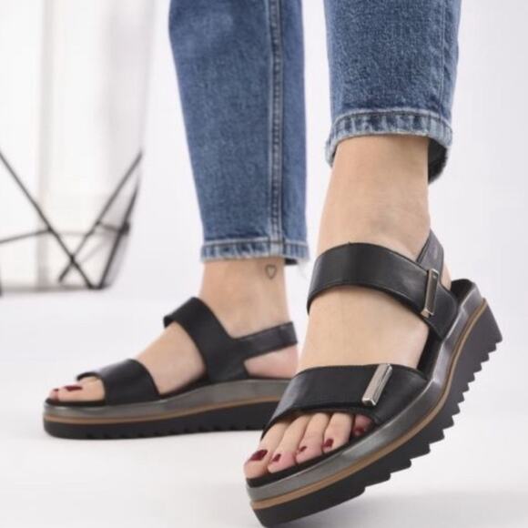 Mephisto Shoes - Mephisto Womens Dominica Leather Sandal - Black Leather NEW